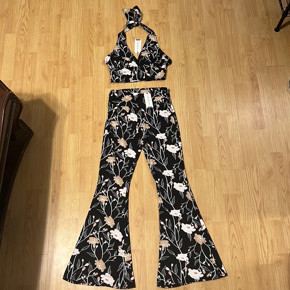 2-piece Earthbound Floral Set